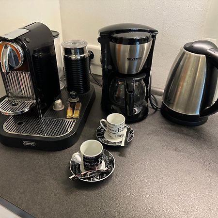 Modernes Apartment, Ruhige Lage, Stadtnah 켈하임  외부 사진