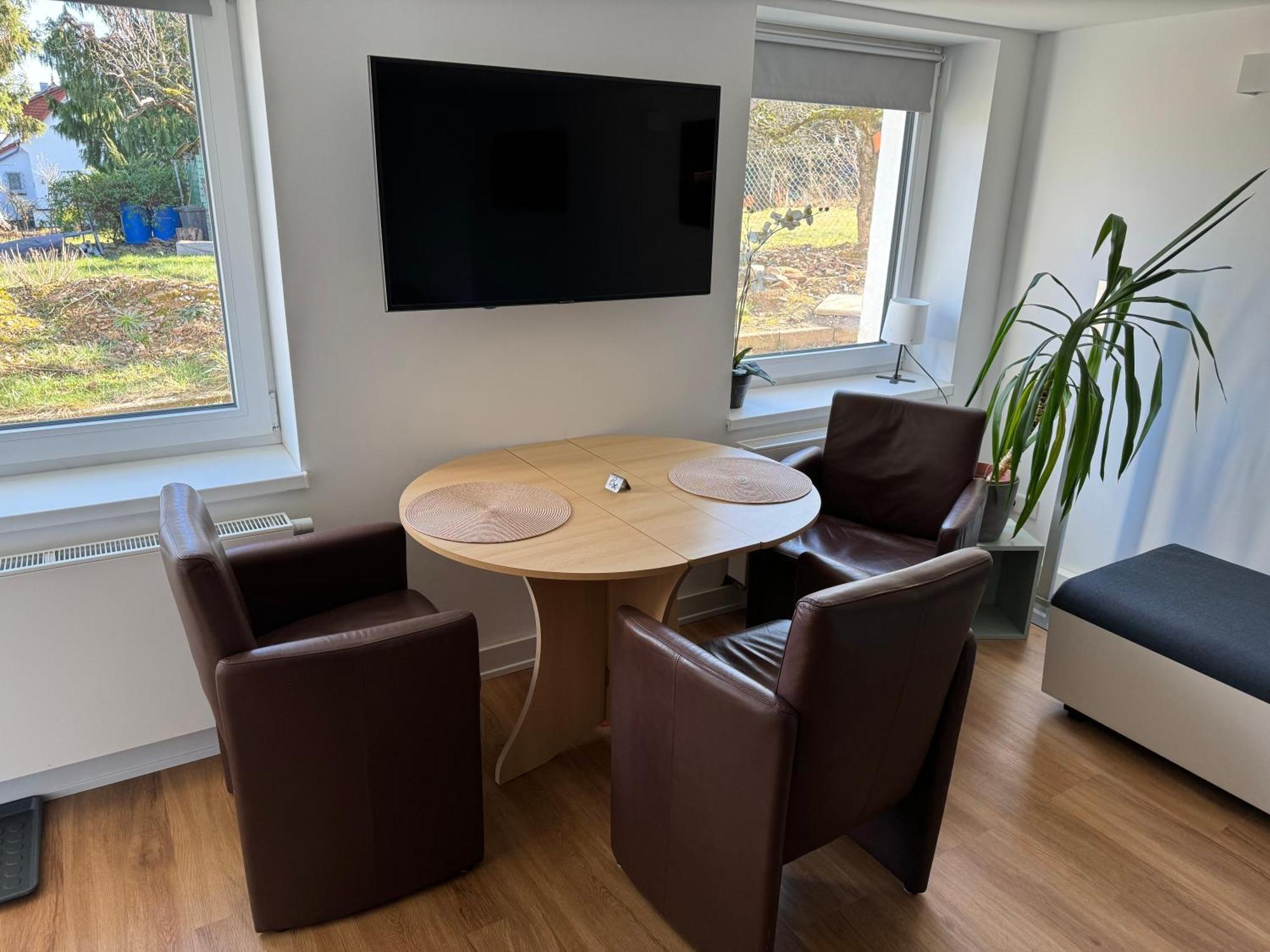 Modernes Apartment, Ruhige Lage, Stadtnah 켈하임  외부 사진